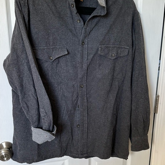 Vintage St. John's Bay - Men’s Size L - Gray Chamois Button Down Shirt - Picture 5 of 6